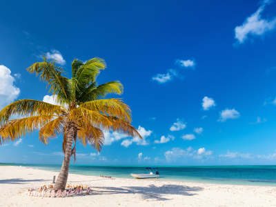 Antigua Yacht Charter